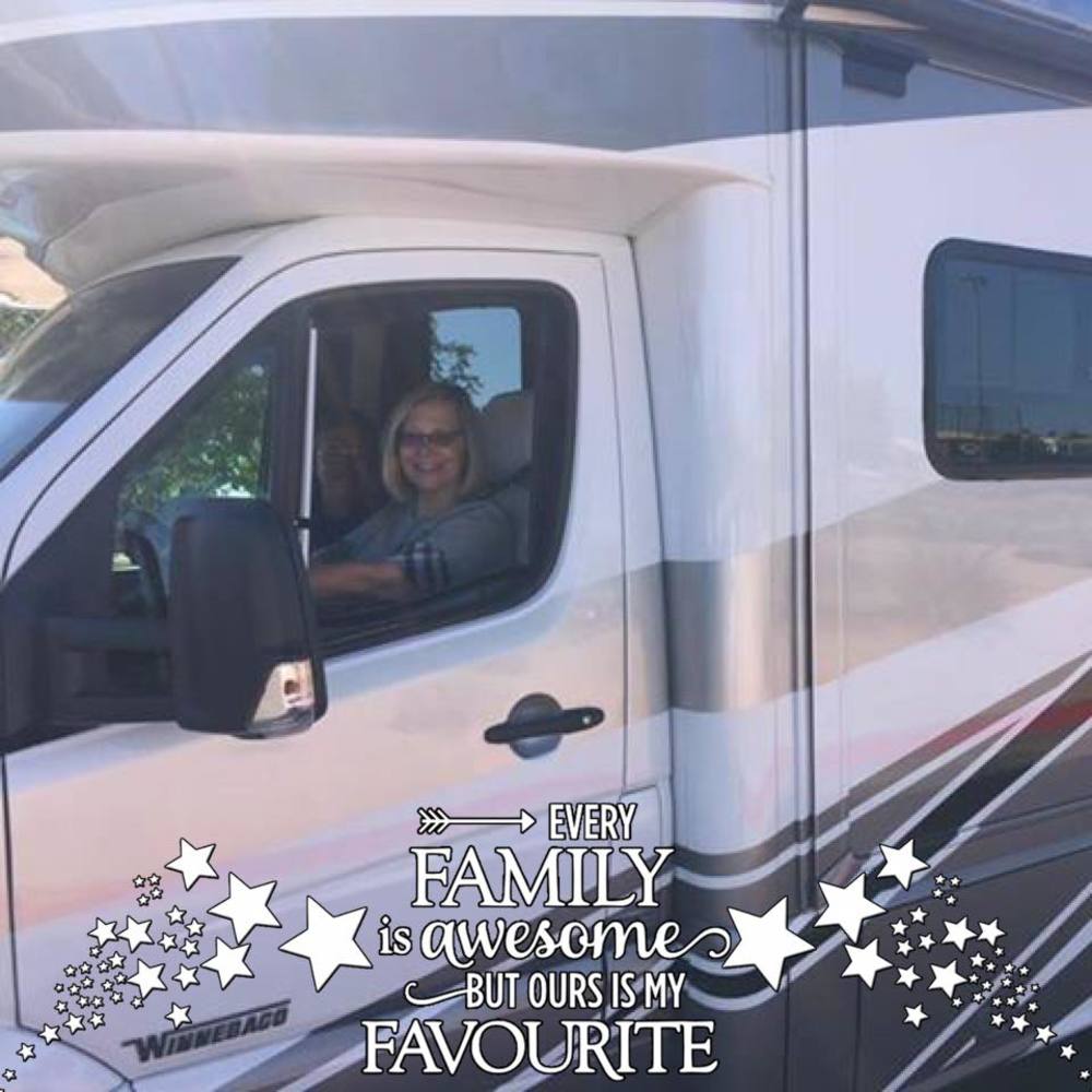 Meet your Posher, Michele